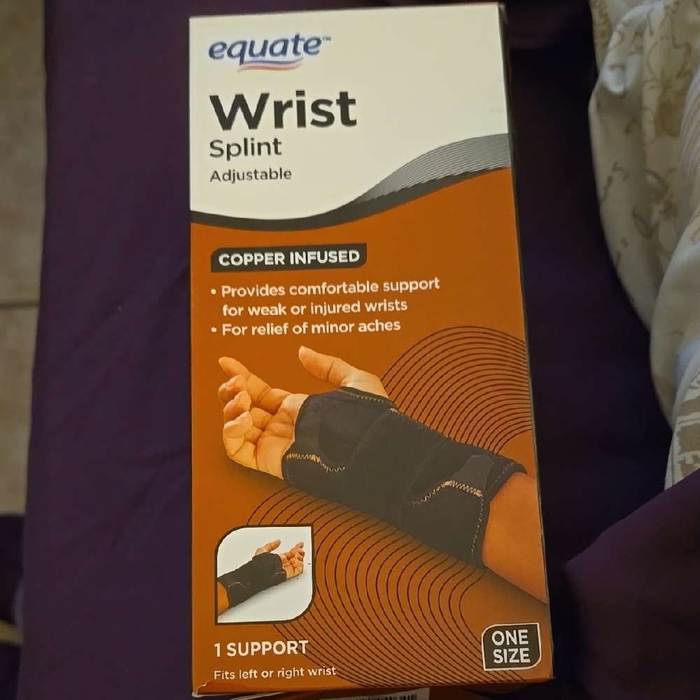 Copper Infused Wrist Splint - Black